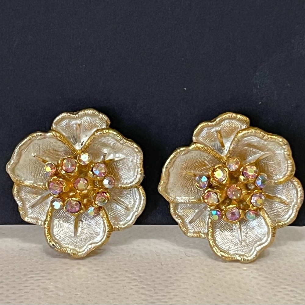 Vintage BSK Rhinestone Clip On Flower Earrings